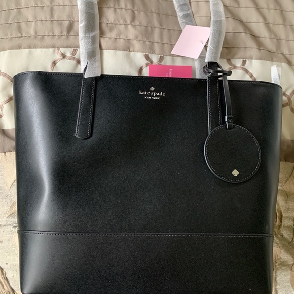 kate spade Handbags - Kate Spade large black briel tote NWT❣️